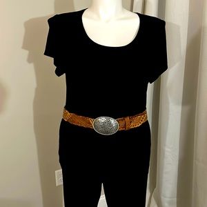 Justin  top grain tooled leather belt  size 38